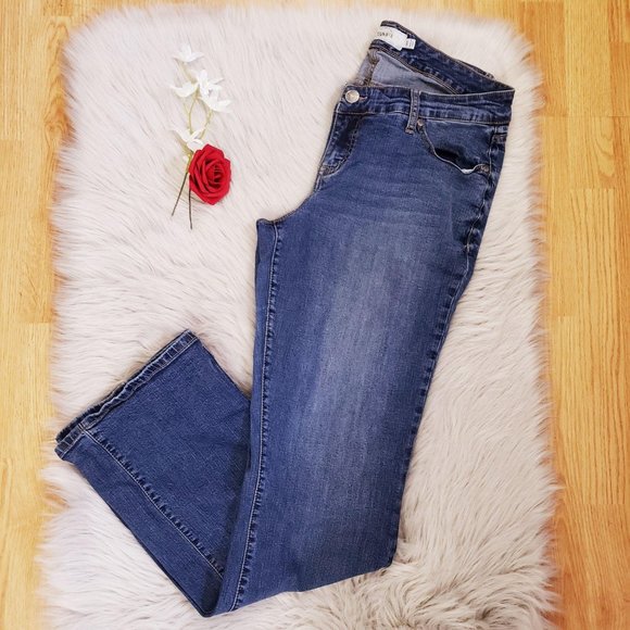 Torrid Bootcut Leg Denim Jeans Light Wash size 14